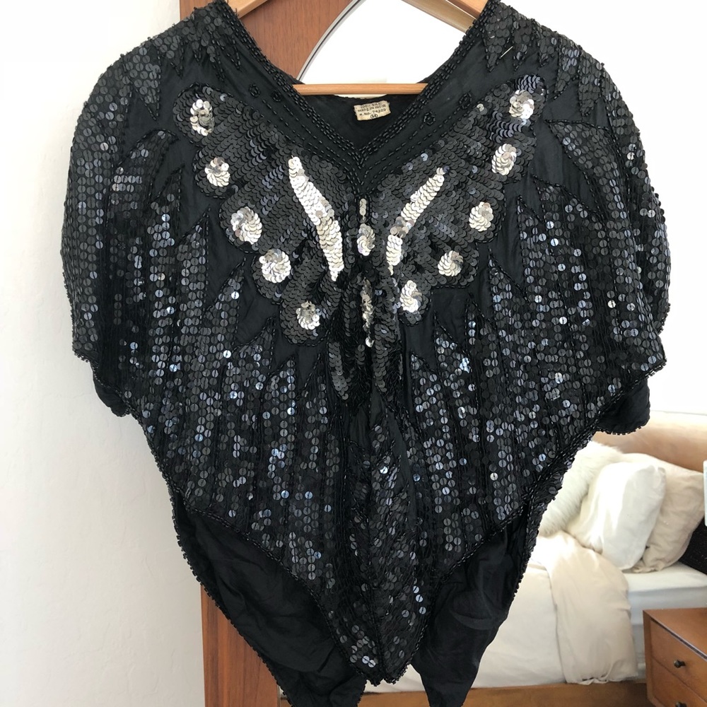 Vintage butterfly beaded sequin top. 100% silk!